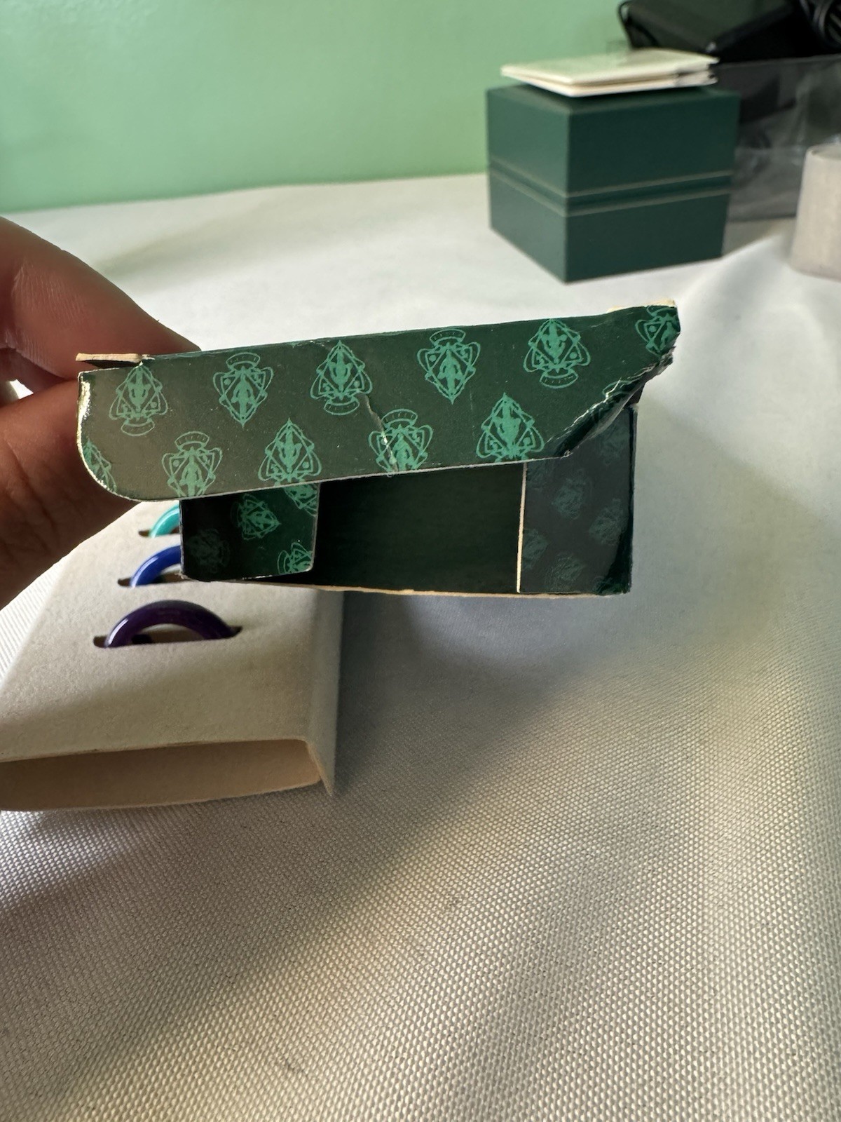 GUCCI Change Bezel 6 Contemporary Colors Bezel Authentic Rare In Box
