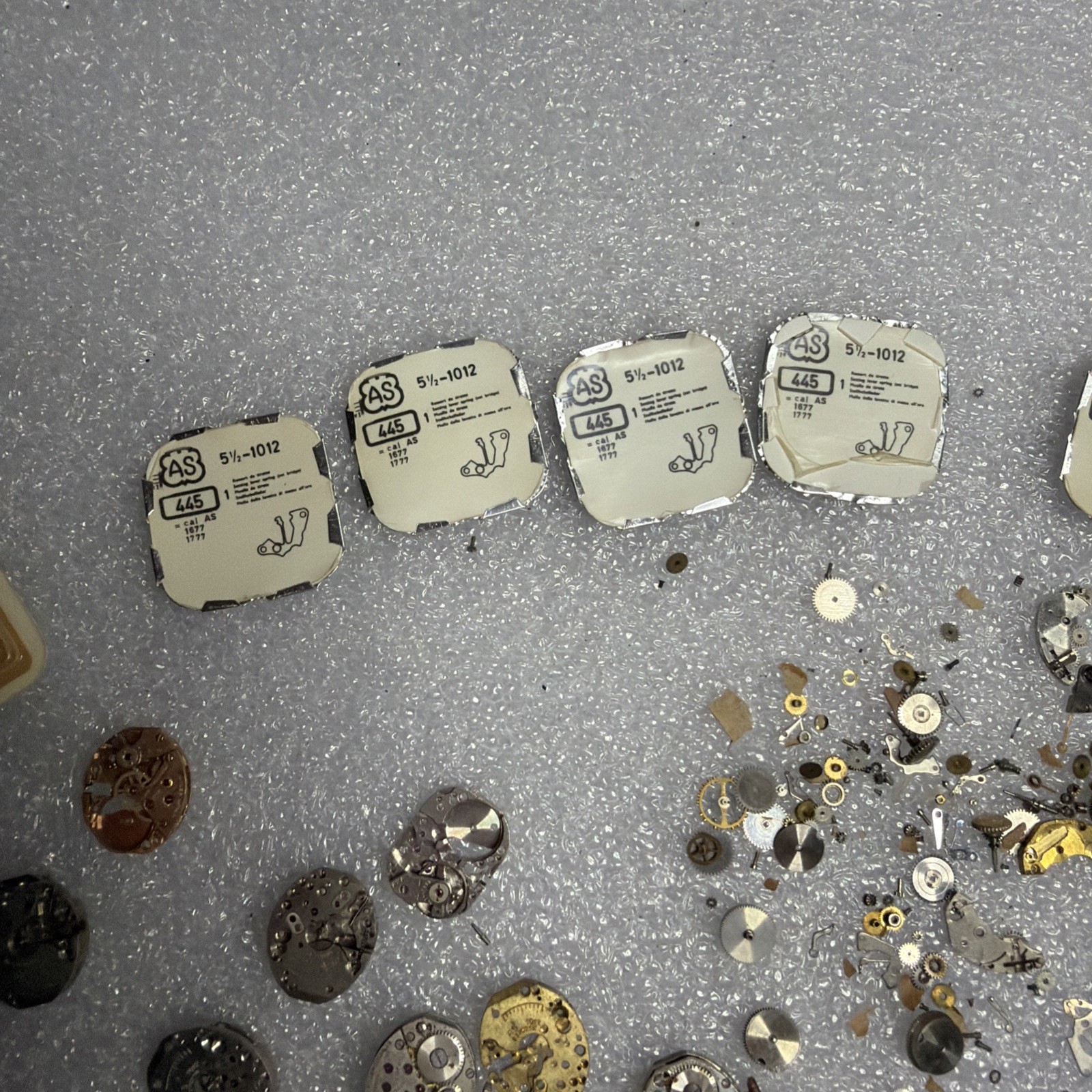 BULK LOT OF WATCH MOVEMENT PARTS – FOR RESTORATION (Listing 5W)