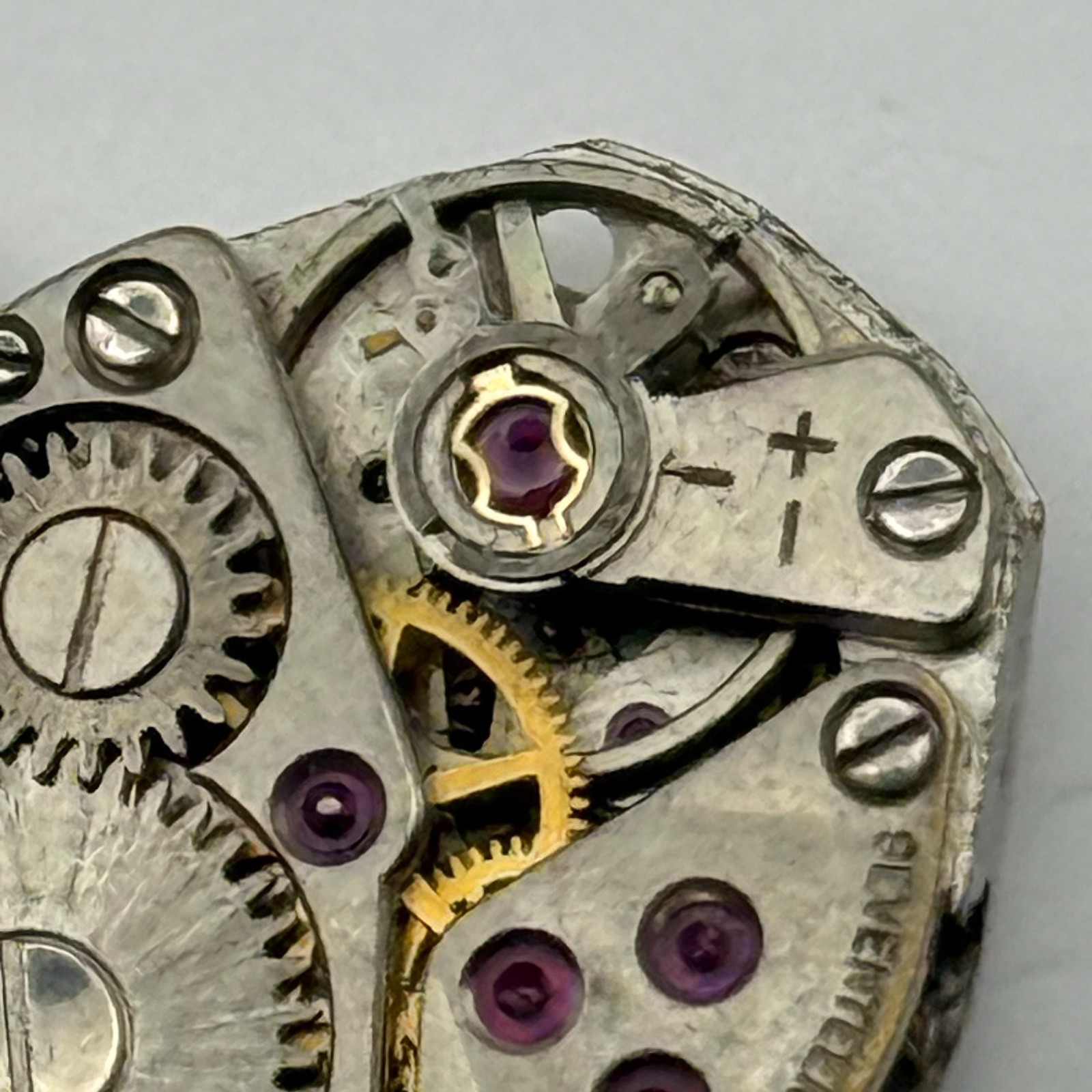 FHF 609 Watch Movement Rotary 17 Jewels Swiss Manual Wind Parts Repair 15.3mm
