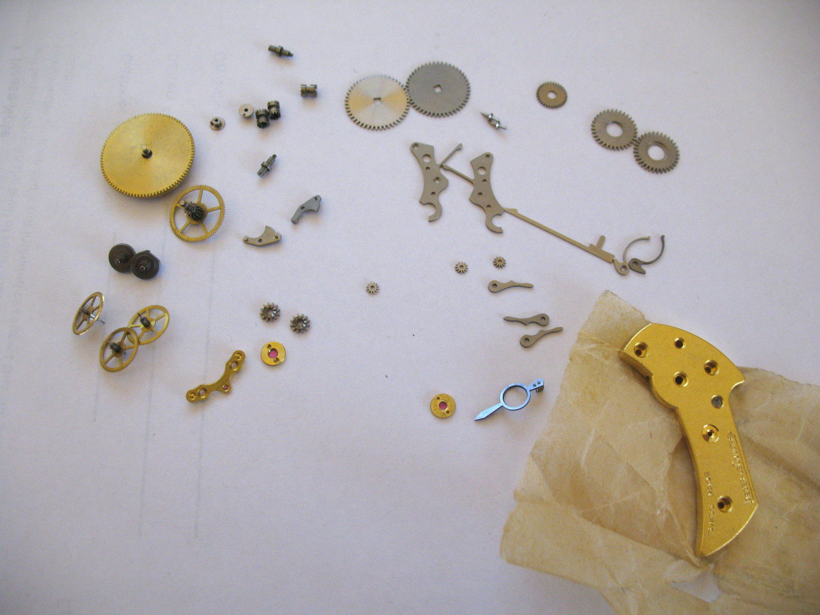 JAEGER LE COULTRE,JLC 467,487 POCKET WATCH ASSORTED MOVEMENT PARTS