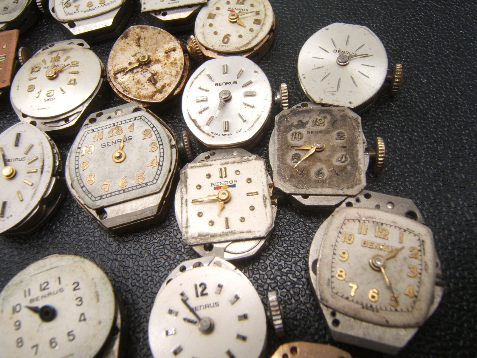 33 VTG BENRUS WOMEN’S WRIST WATCH MOVEMENTS WIND UP AS IS PARTS REPAIR