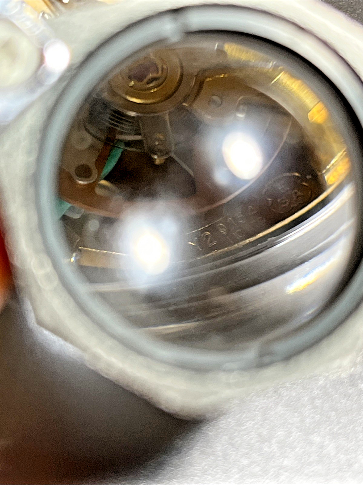Buttes Watches ESA Watch Movement Y2 9154 Automatic Authentic Swiss Made