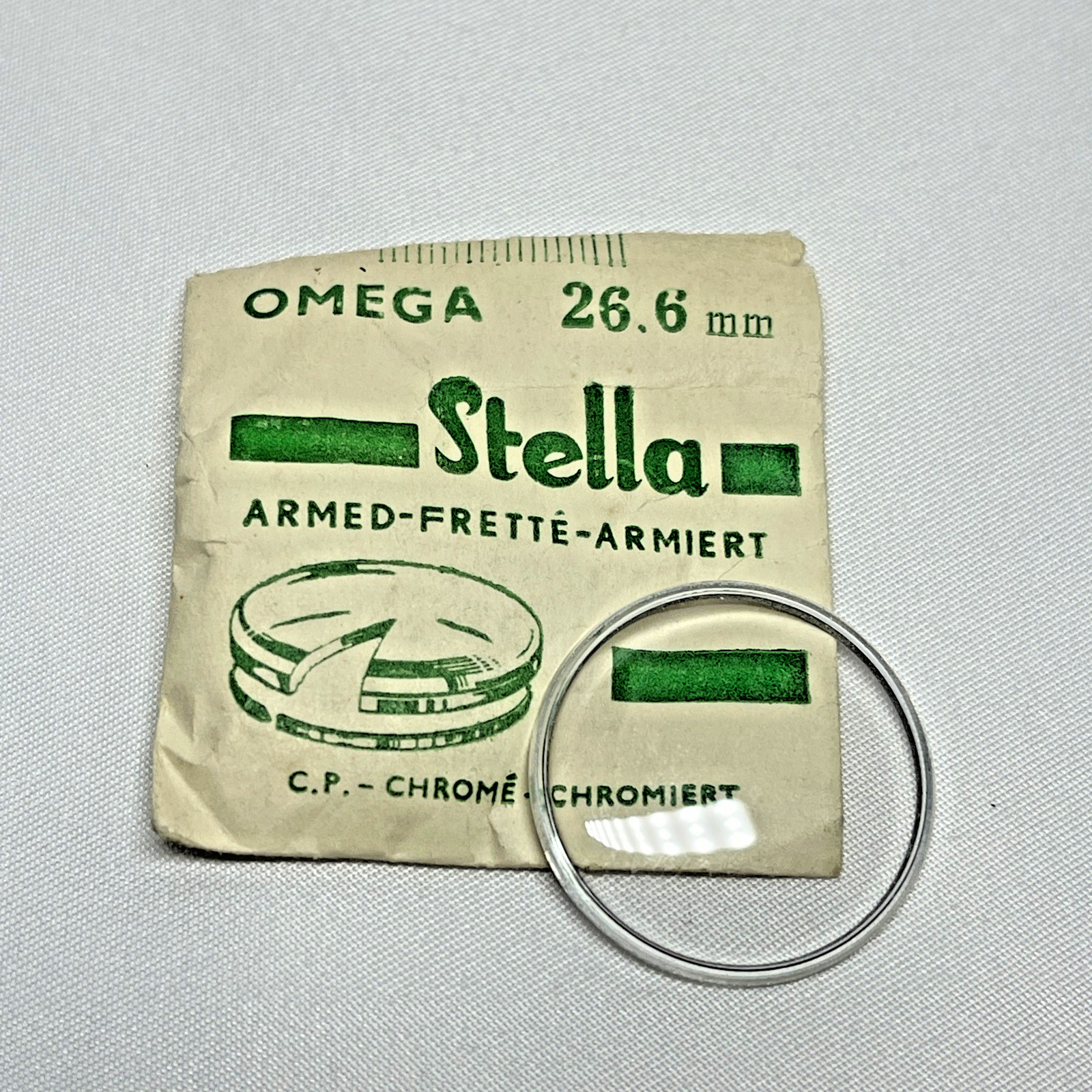 Stella Omega Replacement Crystal 26.6 mm Chrome Ring – vintage stock