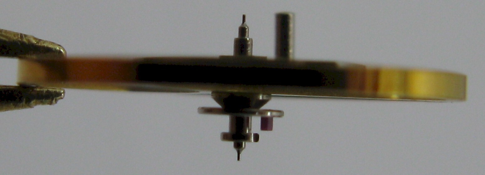 Omega 1150 Part 1327 complete balance wheel #721 … open blister …