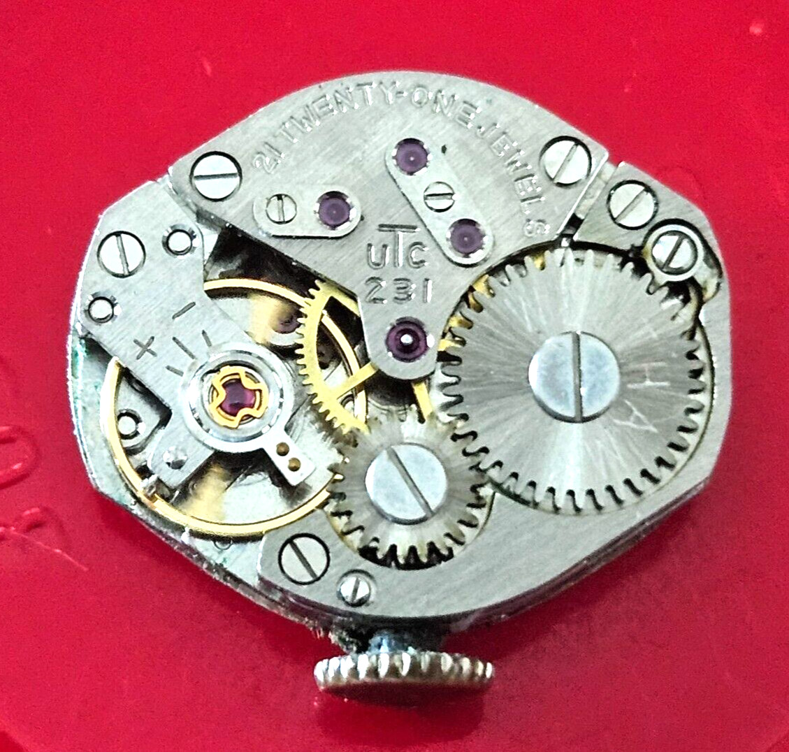 WALTHAM UTC 231 21J Watch Movement (REMOVED FROM GOLD CASE/BALANCE RUNS) 104