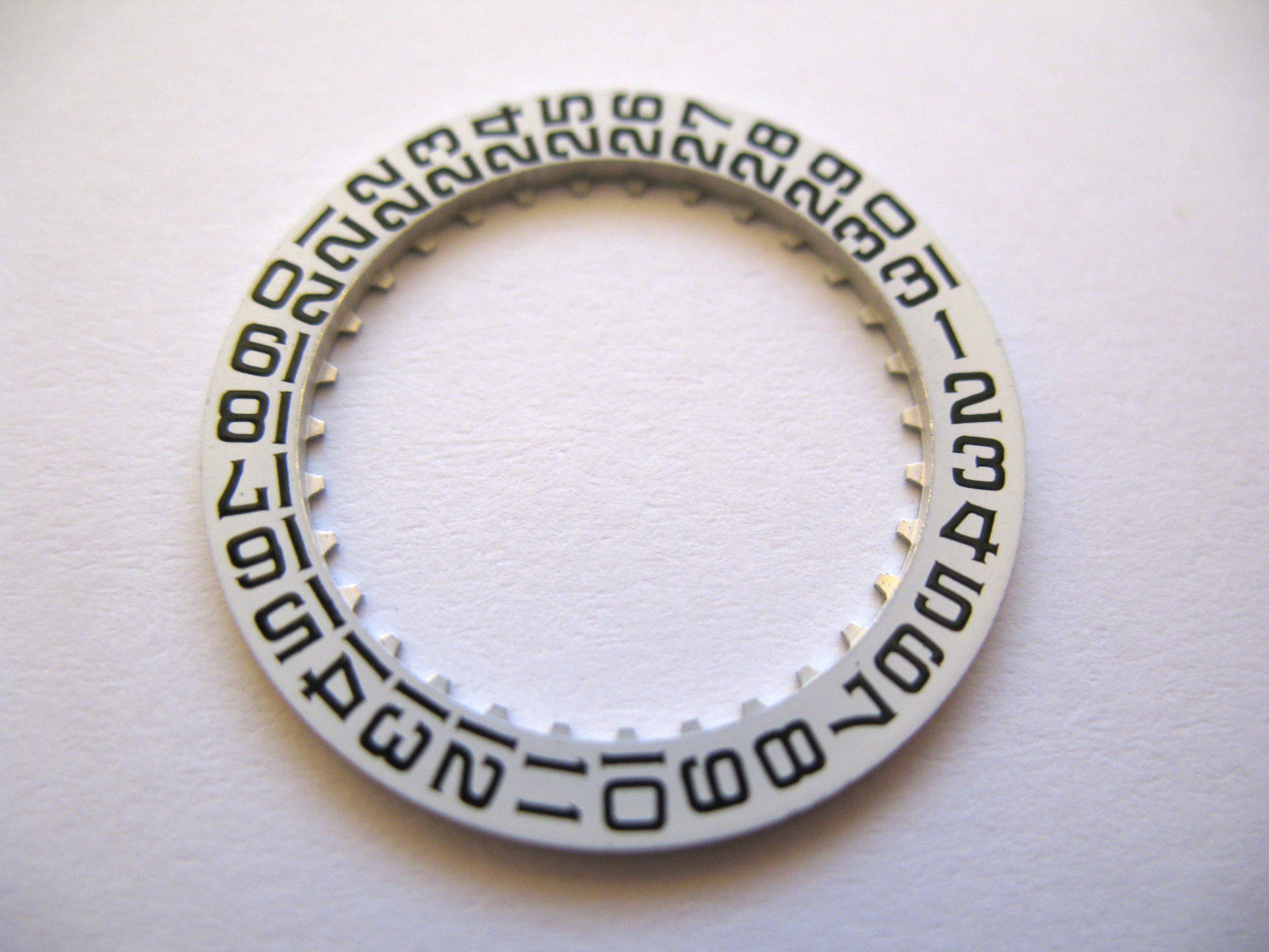LONGINES 503 WATCH NEW DATE DISC 3 O’CLOCK PART 2557 BLACK NUMBERS ON WHITE