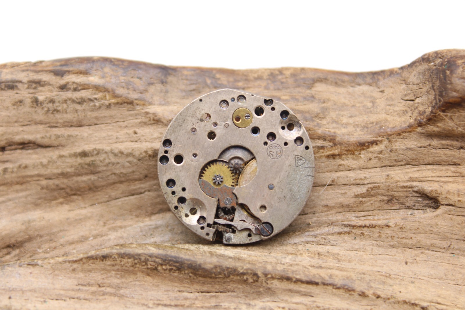 H. SAMUEL SWISS WATCH MOVEMENT 15j 23.7mm FOR REPAIR (KF)