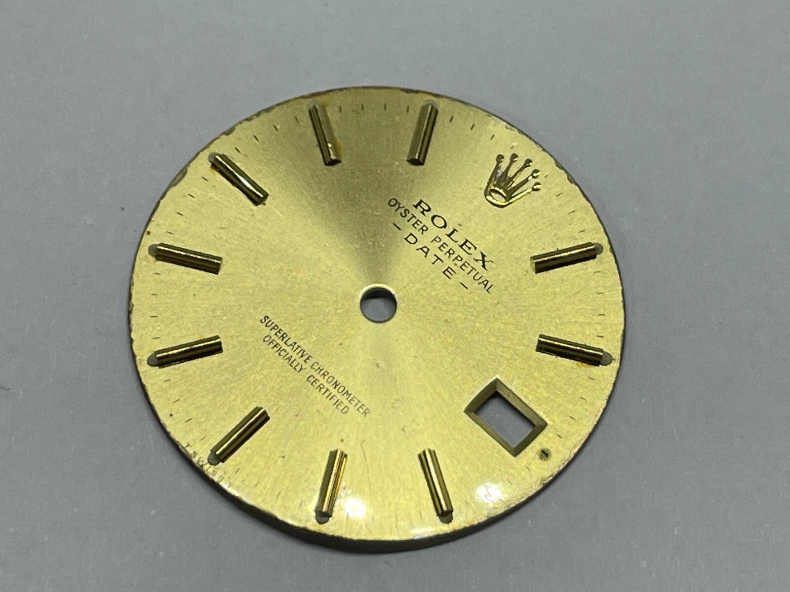 ROLEX Dial: DATE 1500, 1501, 1503, 1508 champagne soleil.
