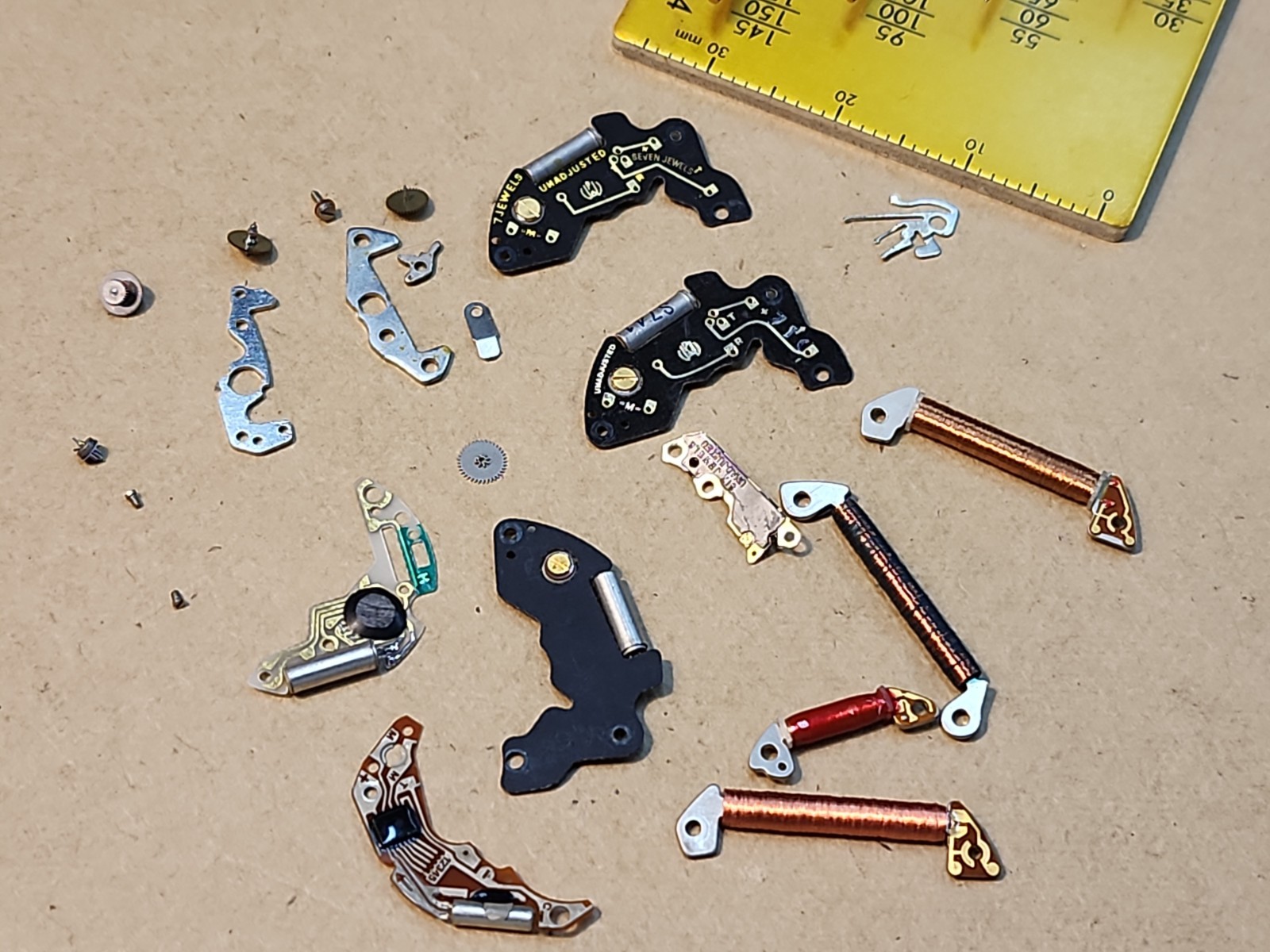 Lot Of Mixed NOS Circuits Coils Quartz Watch Movement Parts Repairs Spares