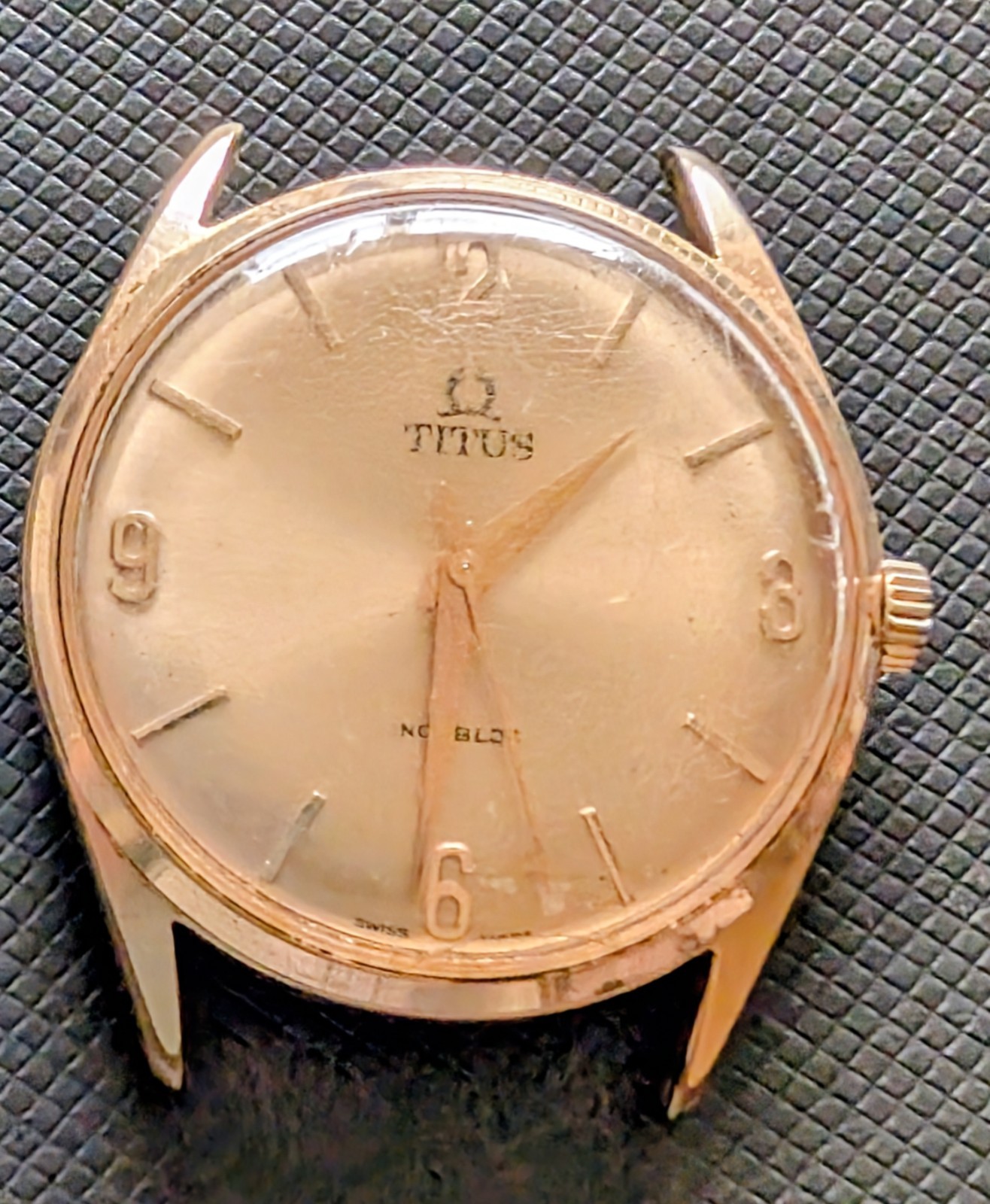 Solvil et Titus 17j AS 1686 Movement Case + Dial Spares + Repairs