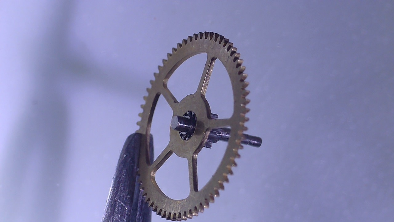 FE France Ebauches Center Wheel 233/60 Ø 8.93 mm Height 5.03 mm Brass Steel