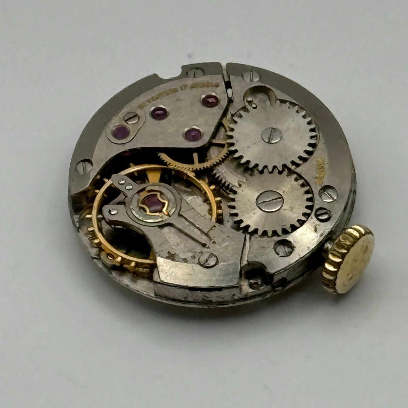 ETA 2510 Watch Movement Garrard 17 Jewels Ladies Manual Wind Vintage Parts 17.5m