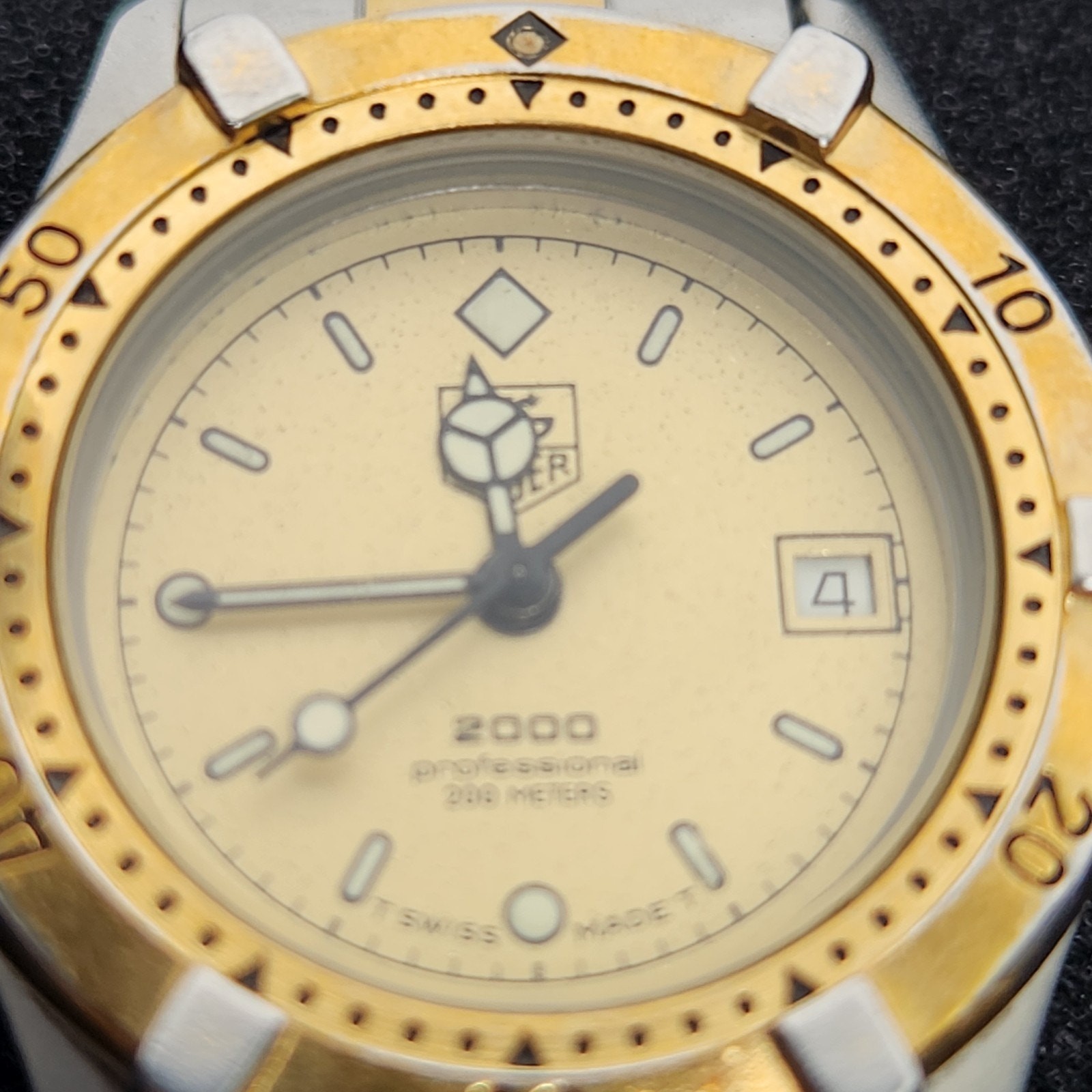Tag Heuer Watch 964.008 FOR PARTS Gold and Silver Tone NOT WORKING