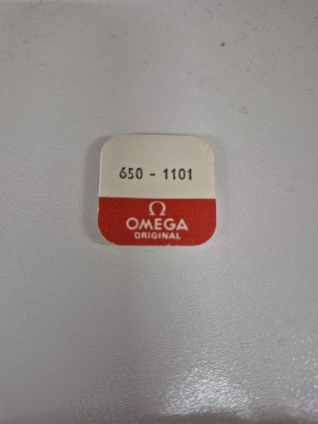 Omega 650 # 1101 Crown Wheel Genuine Swiss Factory Sealed