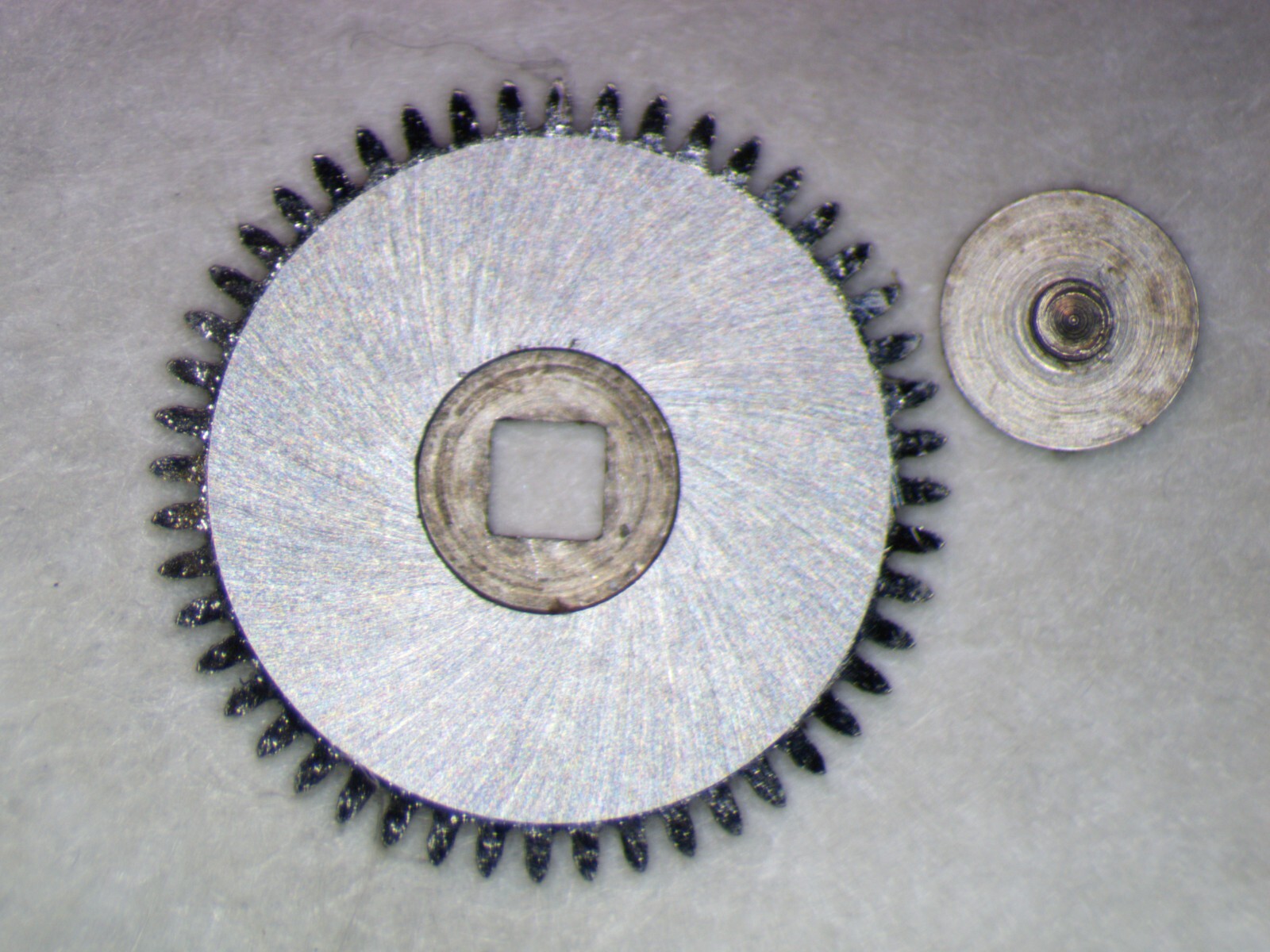 Girard-Perregaux 86 0415 Ratchet wheel w/screw Parts, Repair