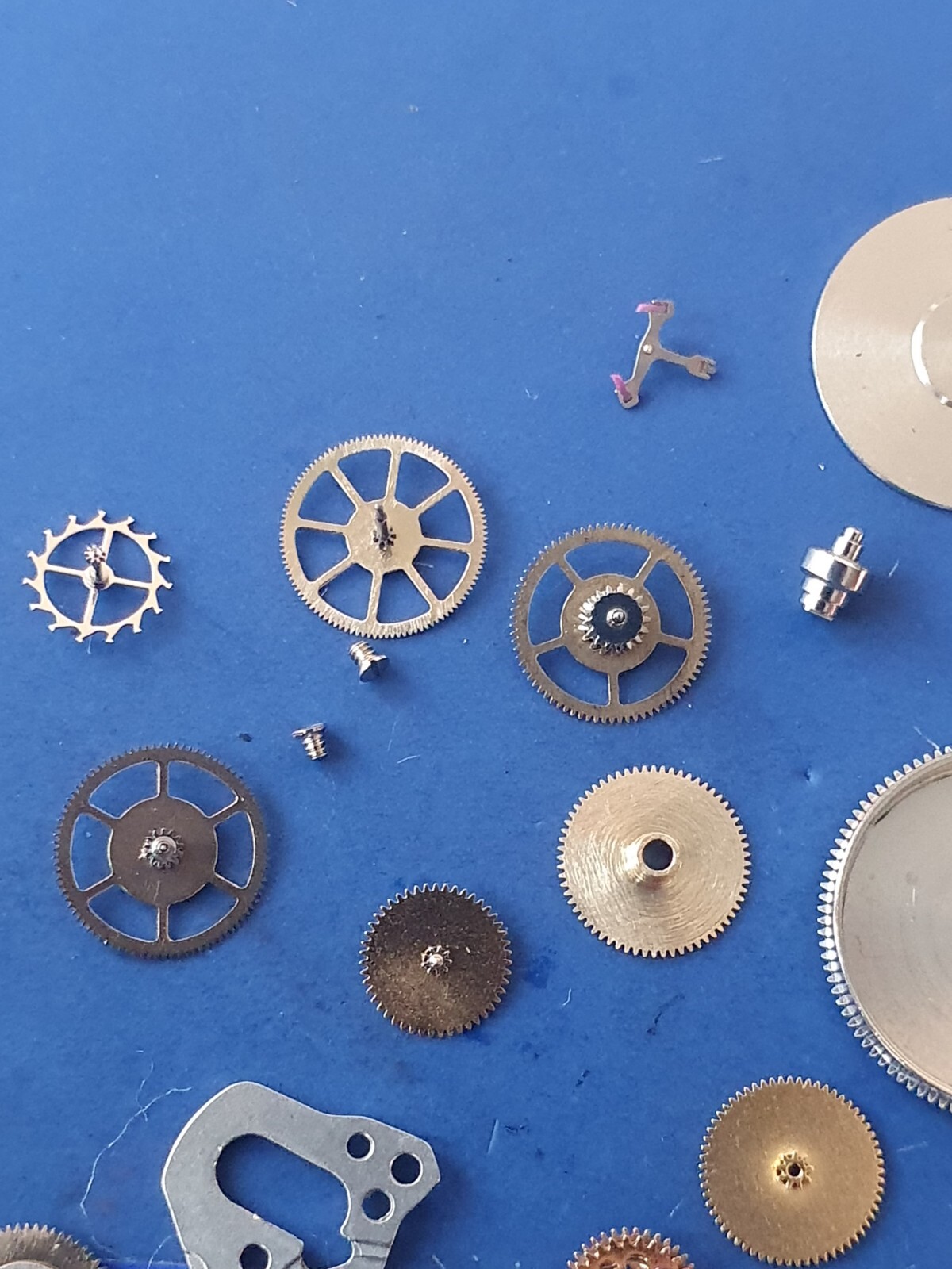 ETA 2840-2842 GENUINE PARTS
