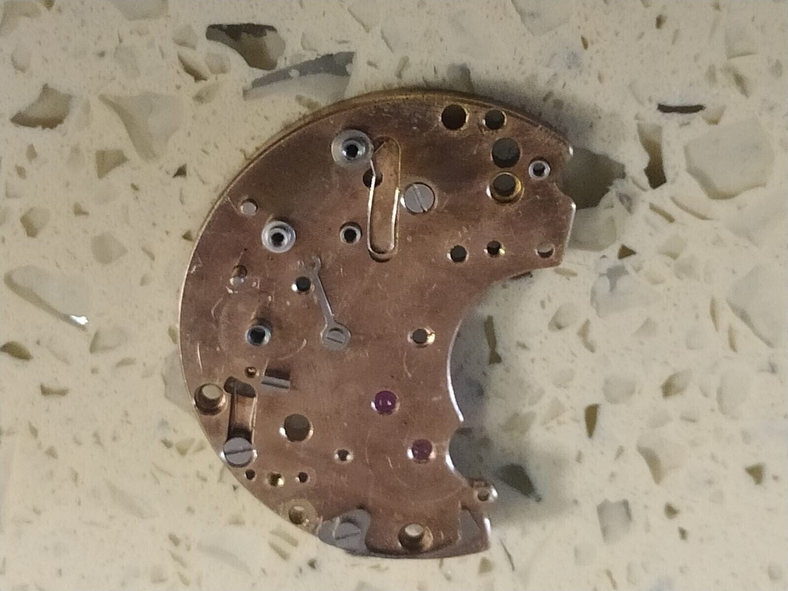 Omega 865/920 Chronostop part 1002 TRAIN WHEEL BRIDGE USED