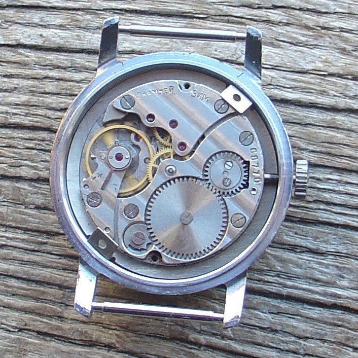 Rary Vintage Collectible POBEDA (ZIM) watch White Dial 2602 USSR SERVICED