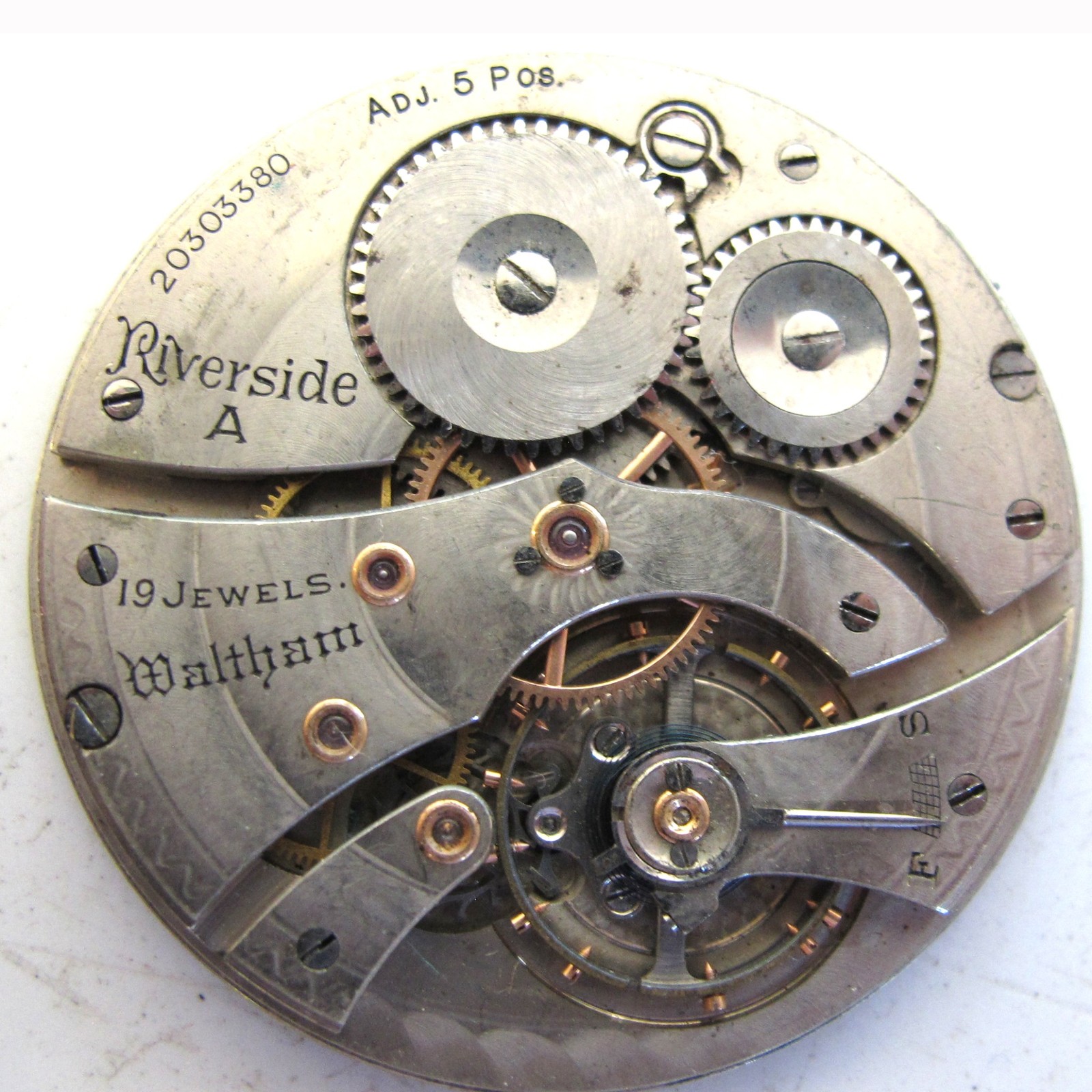 WALTHAM RIVERSIDE A Pocketwatch Movement 19 Jewel Colonial A