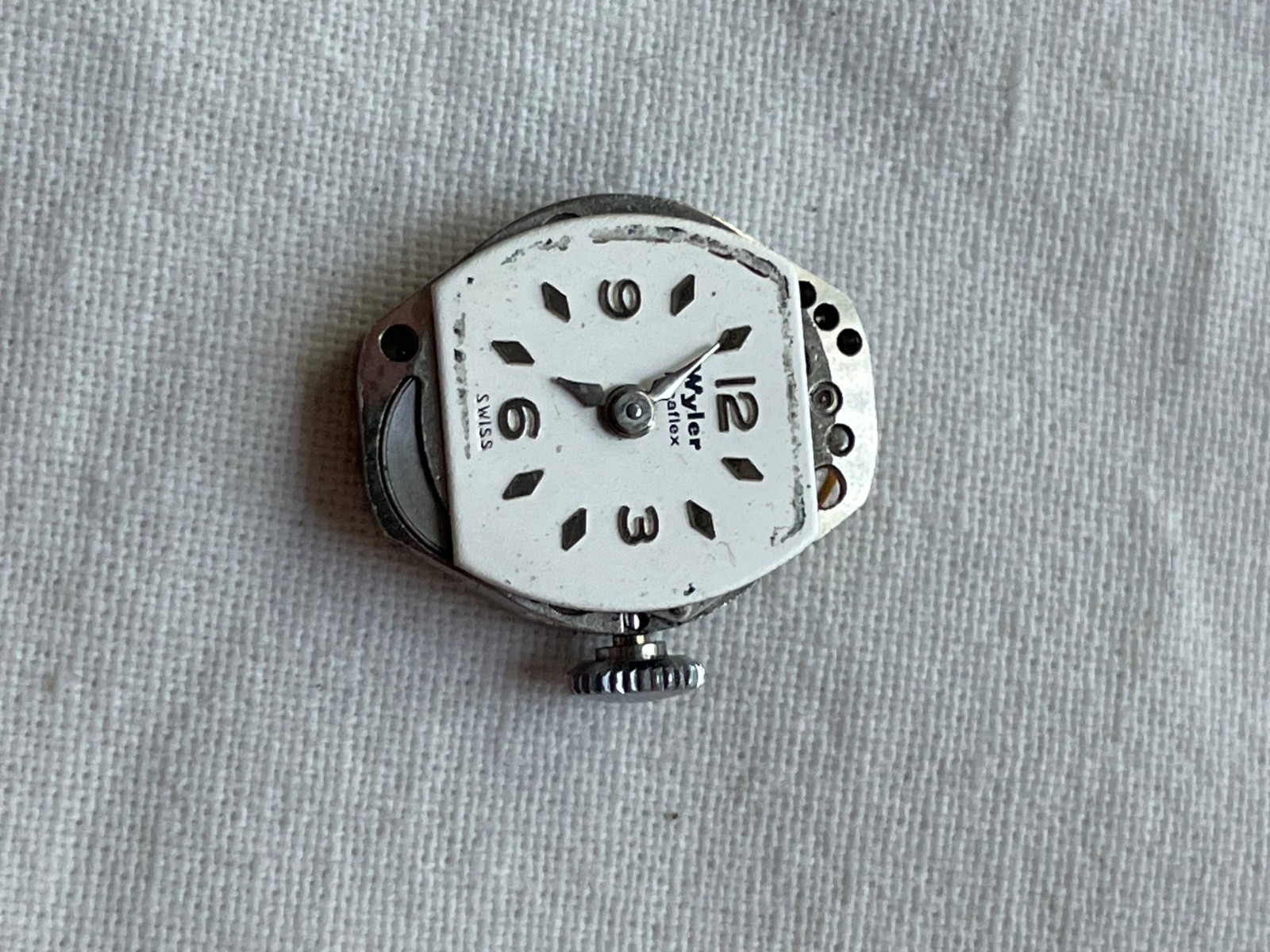 Wyler WC31 – movement for ladies watch RUNS, lot2507
