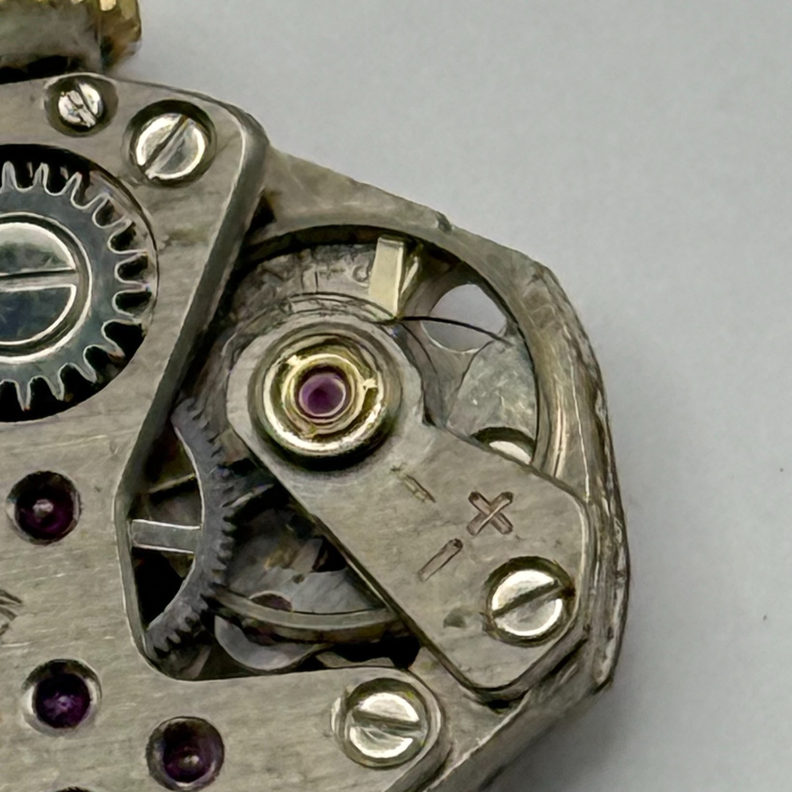 FHF 69-21 Watch Movement Nivada Swiss 17 Jewels Manual Wind Parts Repair 15.3mm