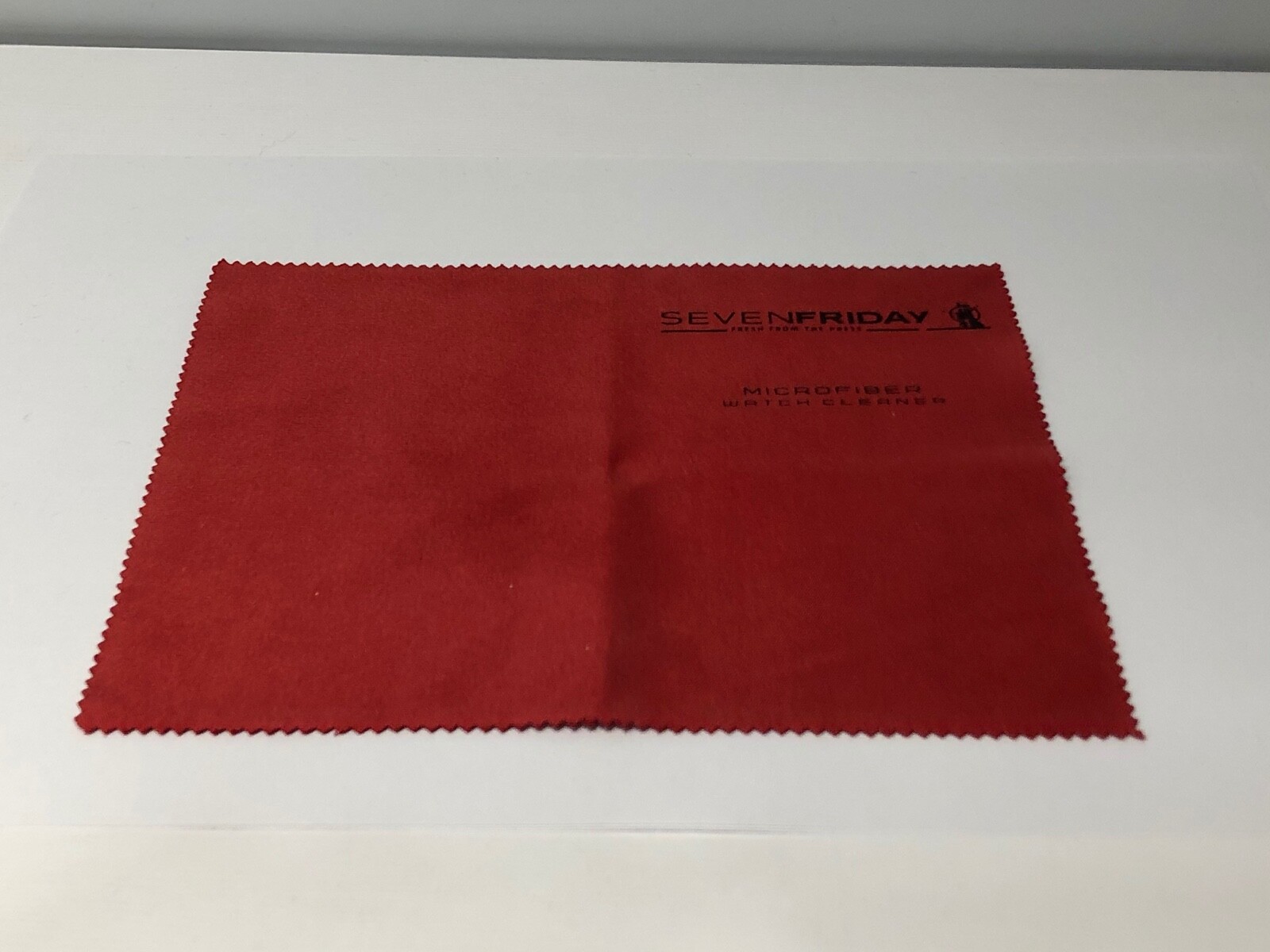 SEVENFRIDAY – Suede Microfiber Watch Cleaner – For Watches