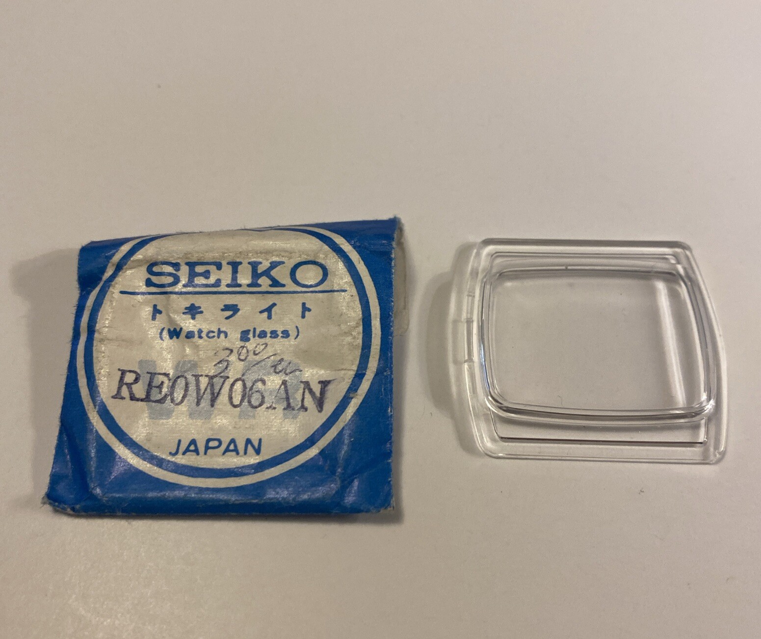 Genuine Seiko Watch Crystal RE0W06AN Japan New Old Stock