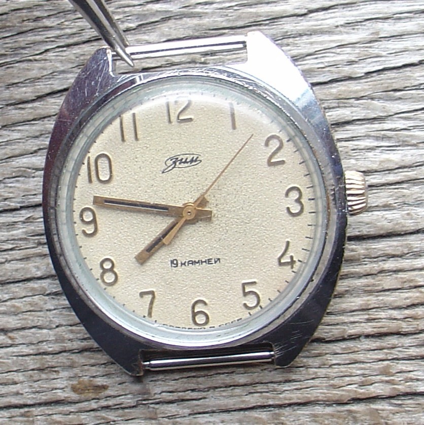 Raketa “Lnturex” With Double-Headed Eagle Russian Soviet Watch Calendar Serviced