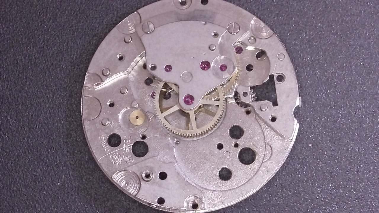 Ancienne Platine De Mouvement Montre Incomplete Cal. INT. 7525
