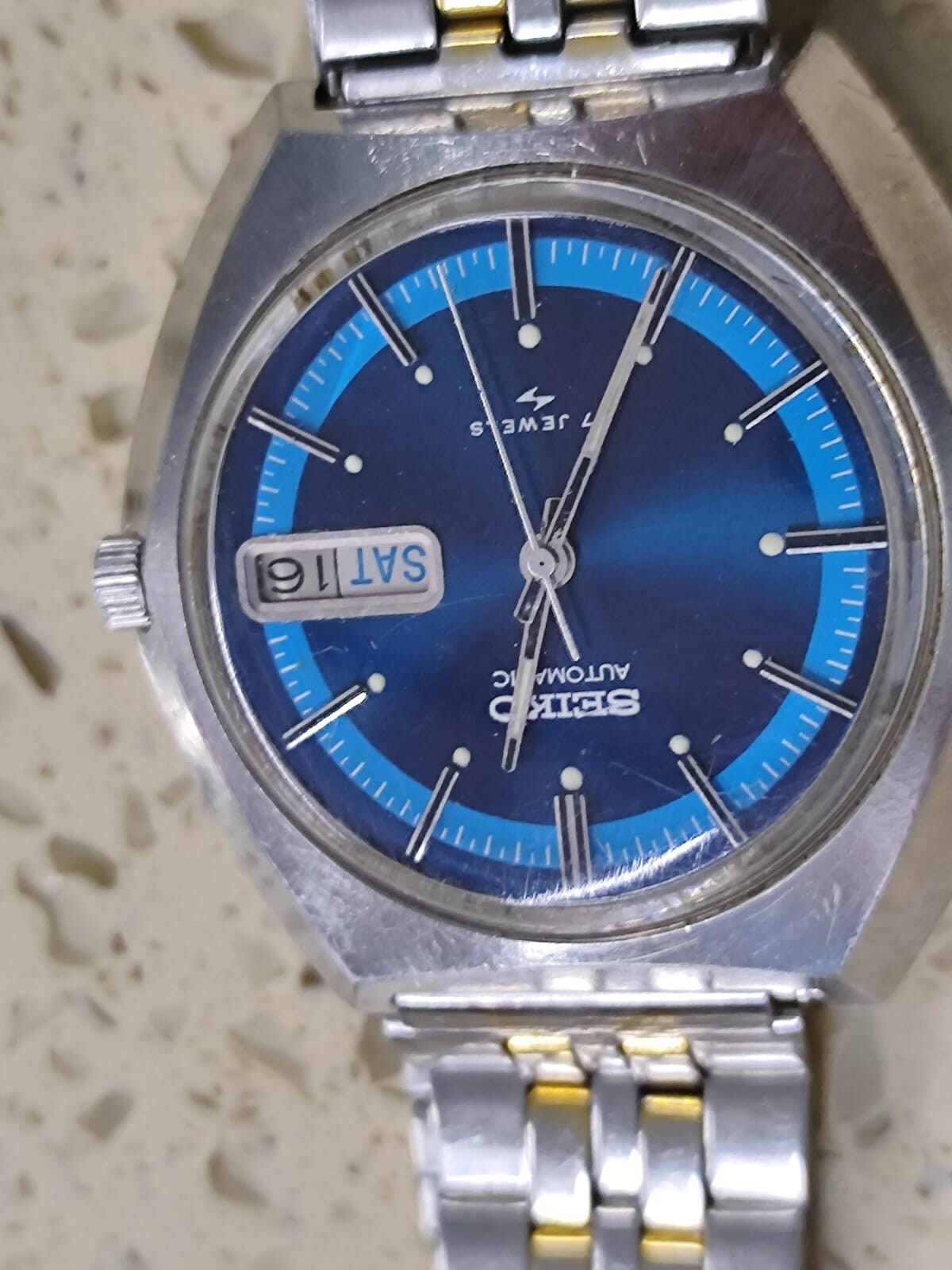 1973 Vintage SEIKO 7006-7189 Watch Blue Dial Not WORKING