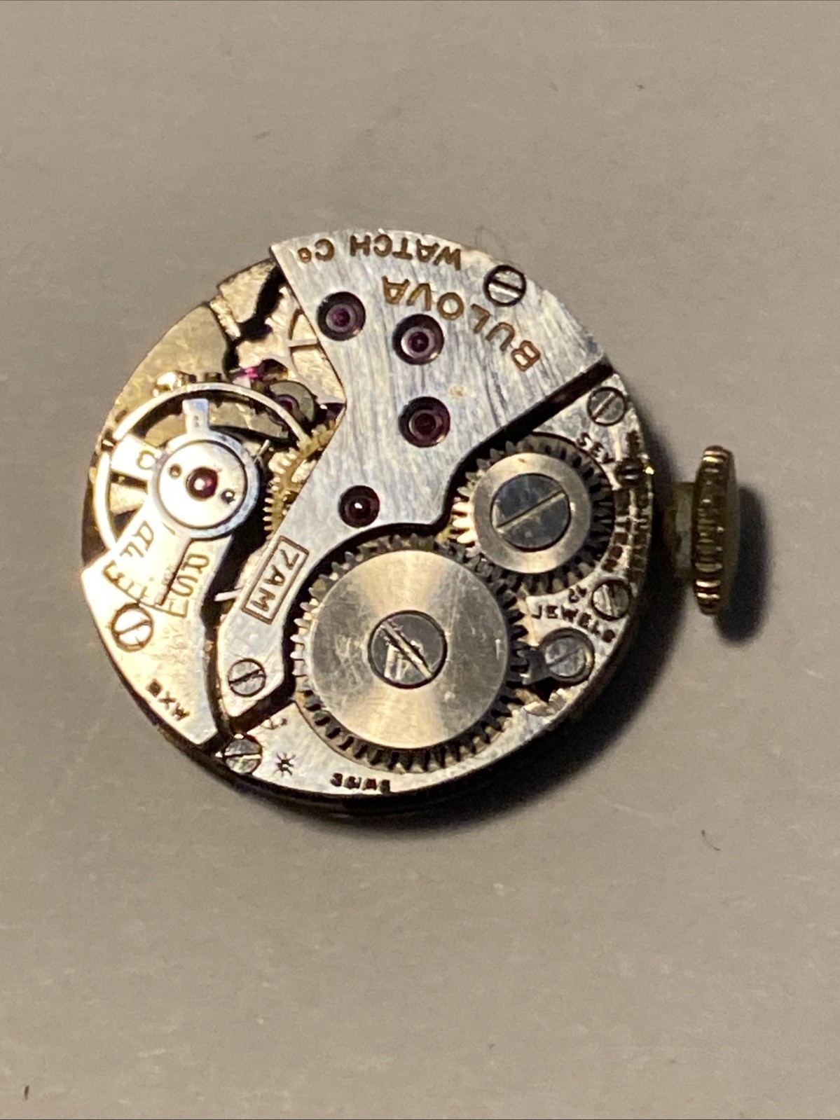 Bulova 7AM AS 1001 Movement 17 Jewel Parts Repair A Schild 1001 Runs