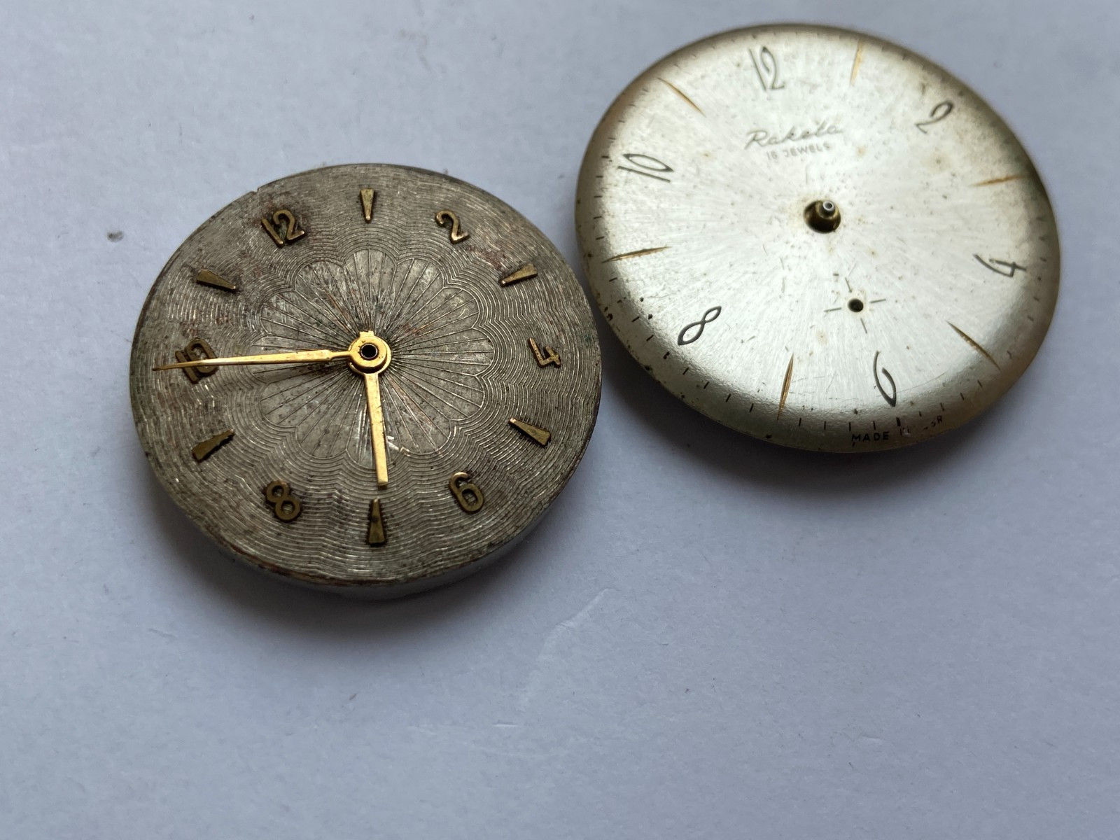 VINTAGE MEN WRIST WATCH FOR PARTS MOVEMENT LOT RAKETA 2603