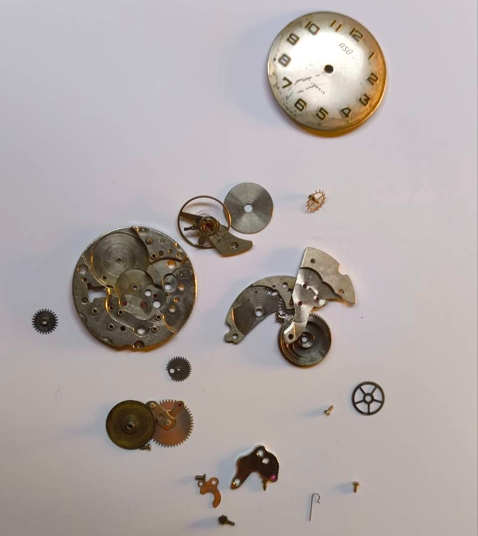 FHF ST 96-4 Swiss Watch Movement Parts / Vintage 17 Jewels Caliber