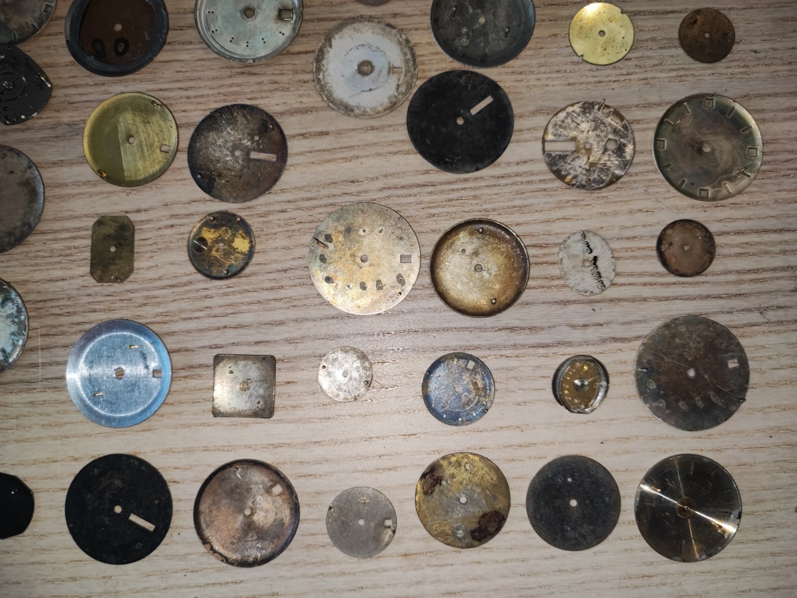 Mix Watch Dial lot random conditions and sizes