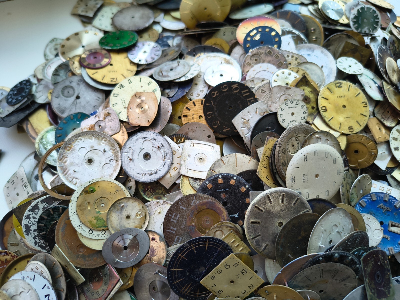100pc Vintage Watch Dials Lot Mixed Men Women Steampunk Art Craft Repair Parts