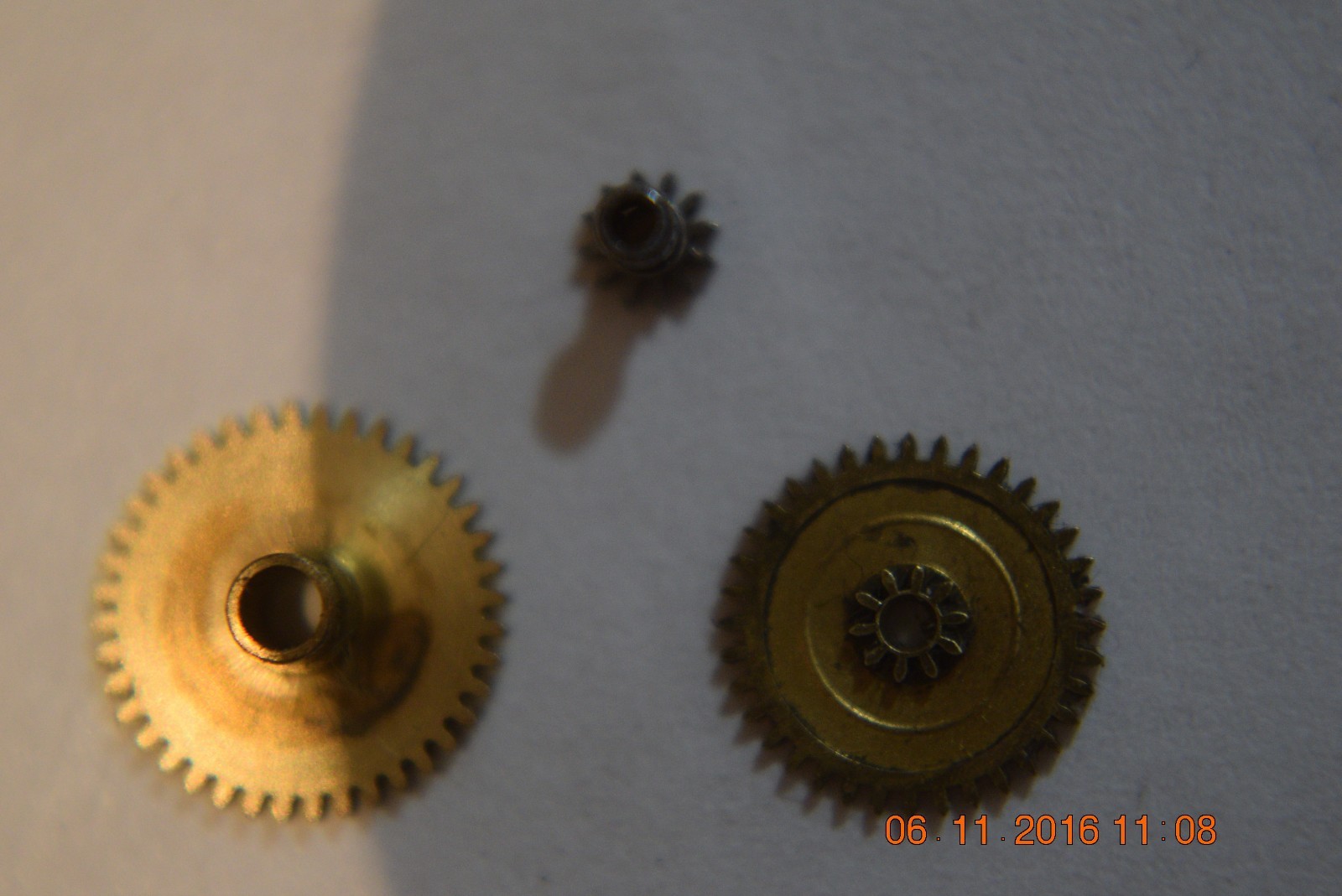 1891-16 S Waltham Royal–Model 88-15 J- (Hour & minute & Cannon Pinion)
