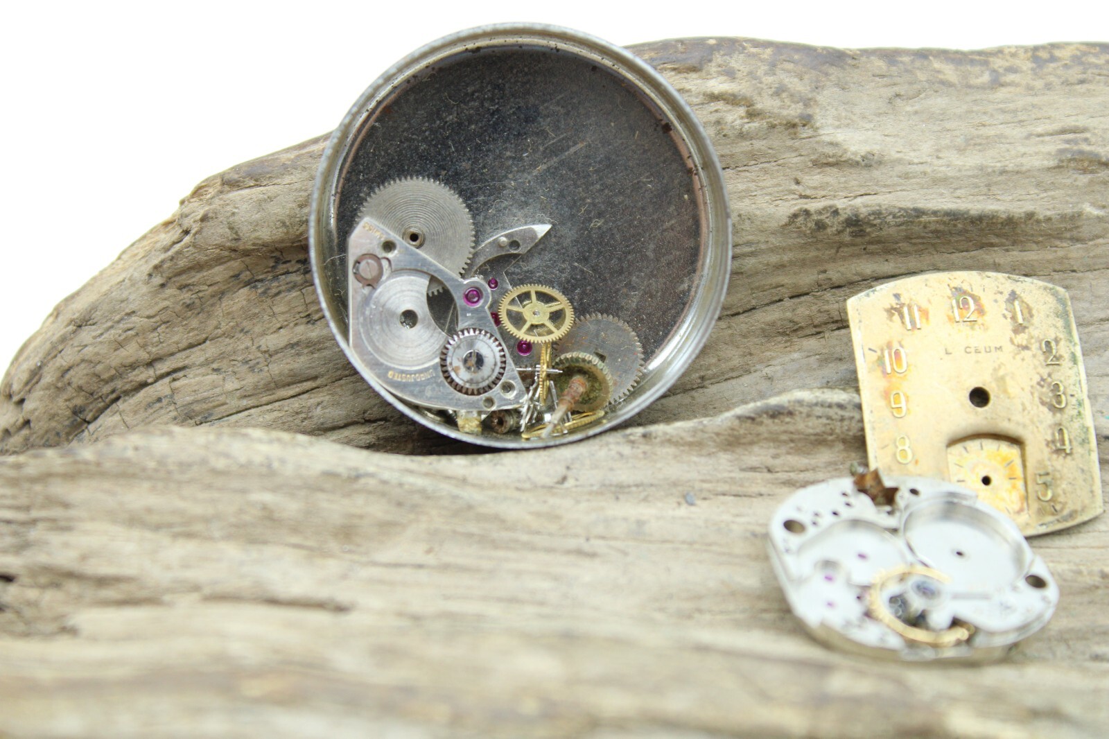 LYCEUM FEF 170 MEN’S WRIST WATCH MOVEMENT FOR SPARES OR REPAIR (KC2)