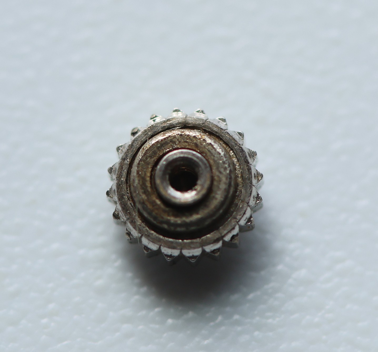 Bulova Watch Crown 4.0mm Silver Tone Stainless Steel Vintage B Logo Parts