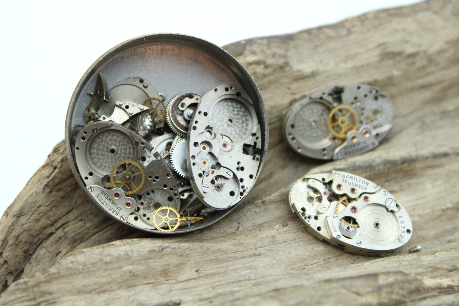 HAMILTON 989 SWISS WRIST WATCH MOVEMENT PARTS LOT (KD2)