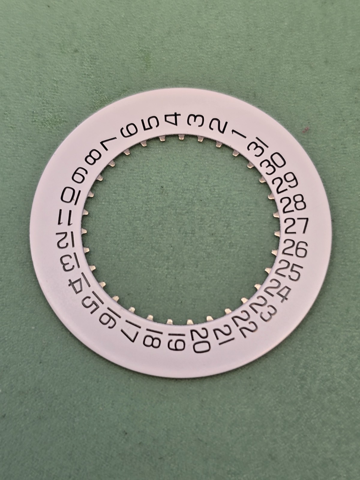 ETA 251.262, 251.264 DATE DISC FOR 3 O’CLOCK WINDOW, new for Breitling or others