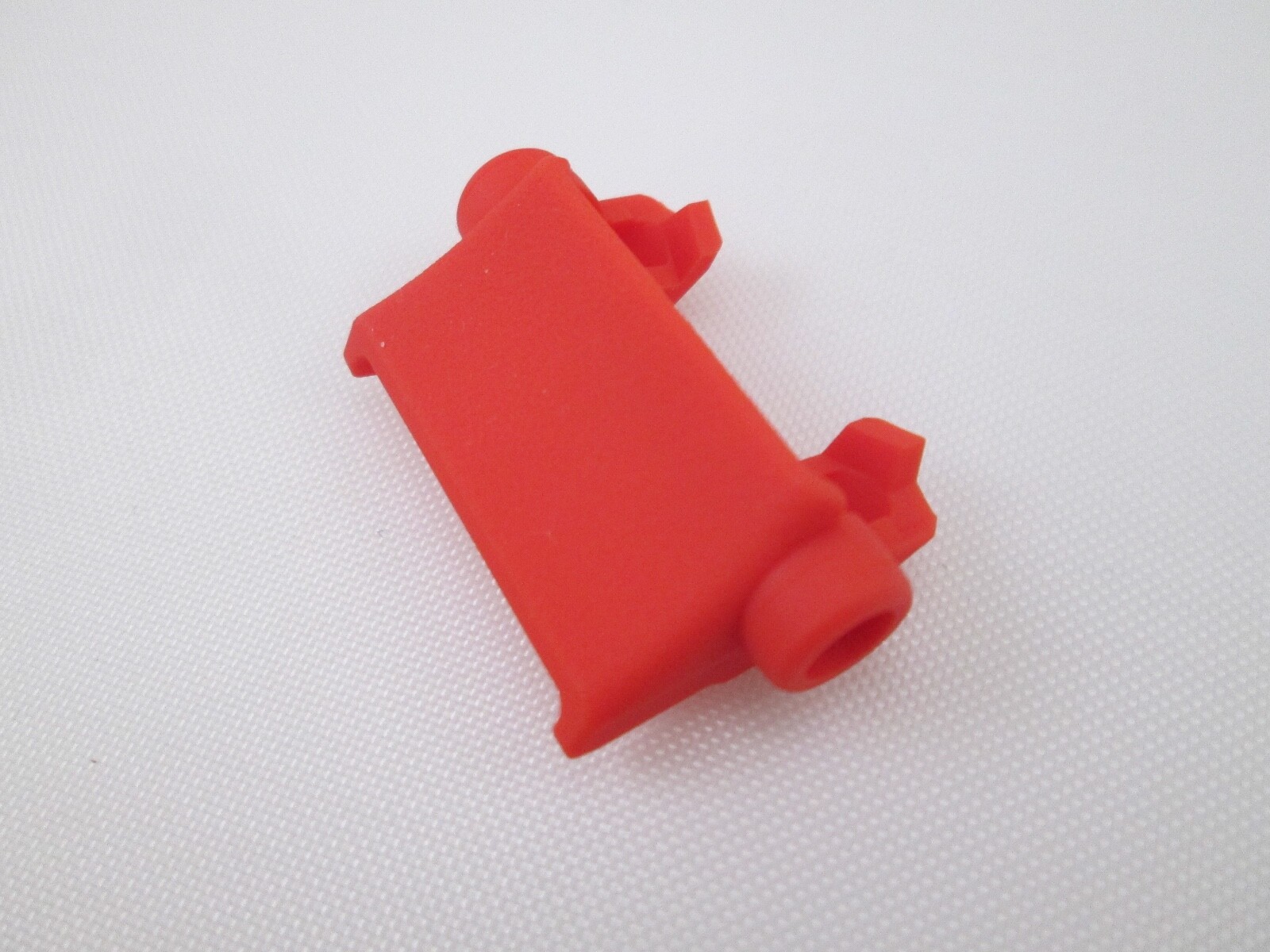 Casio G-Shock Mudman GW-9500 red / orange resin watch band end piece @ 12:00