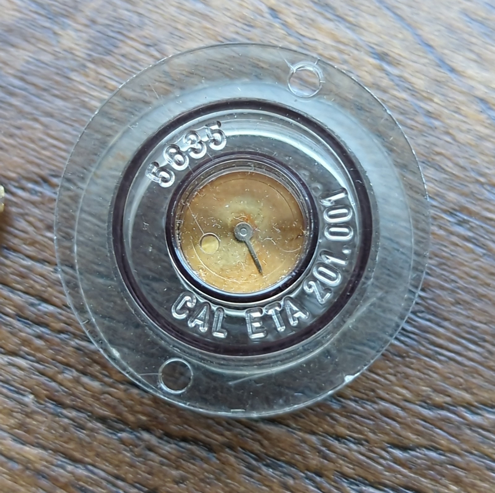 2 x ETA 201.001 Untested Tiny Quartz Watch Movement for Chopard, Bvlgari (BT50)