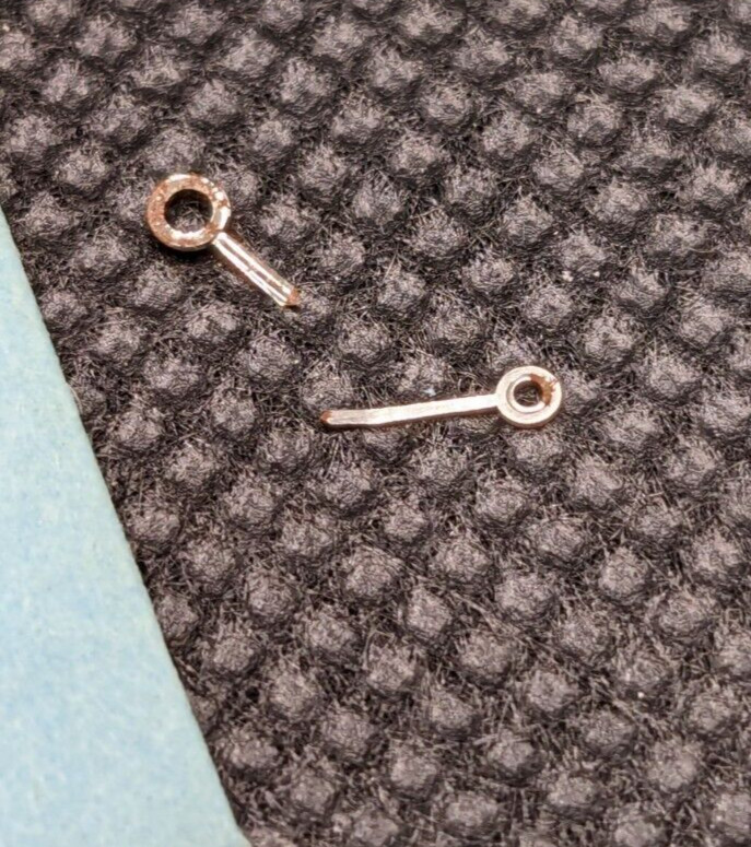 NOS Genuine Bulova 6BKC SI 9 – HR/MIN Watch Hands Set/Pair #63-64 Silver – Index