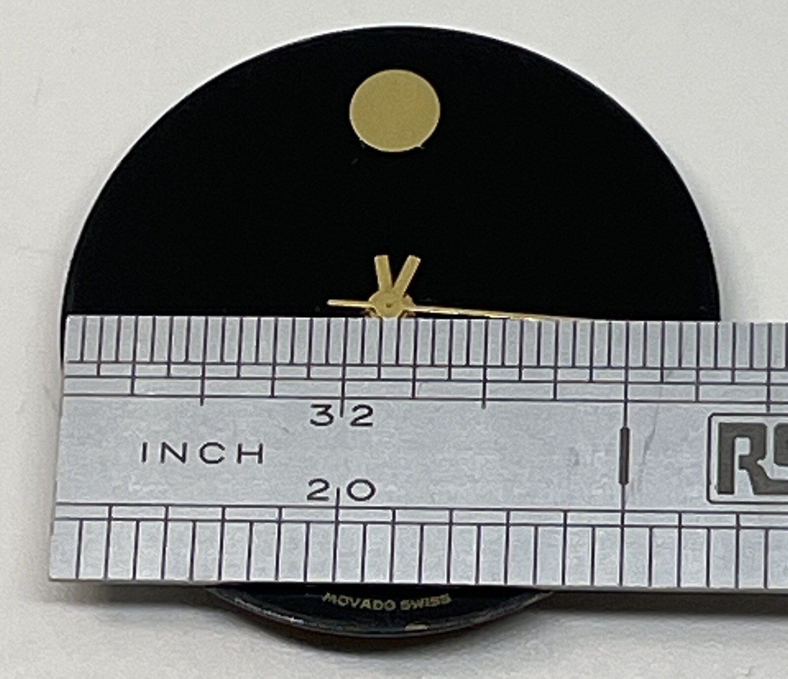 MOVADO QUARTZ WATCH MOVEMENT 7 Jewels Swiss Black Dial Does Not Run