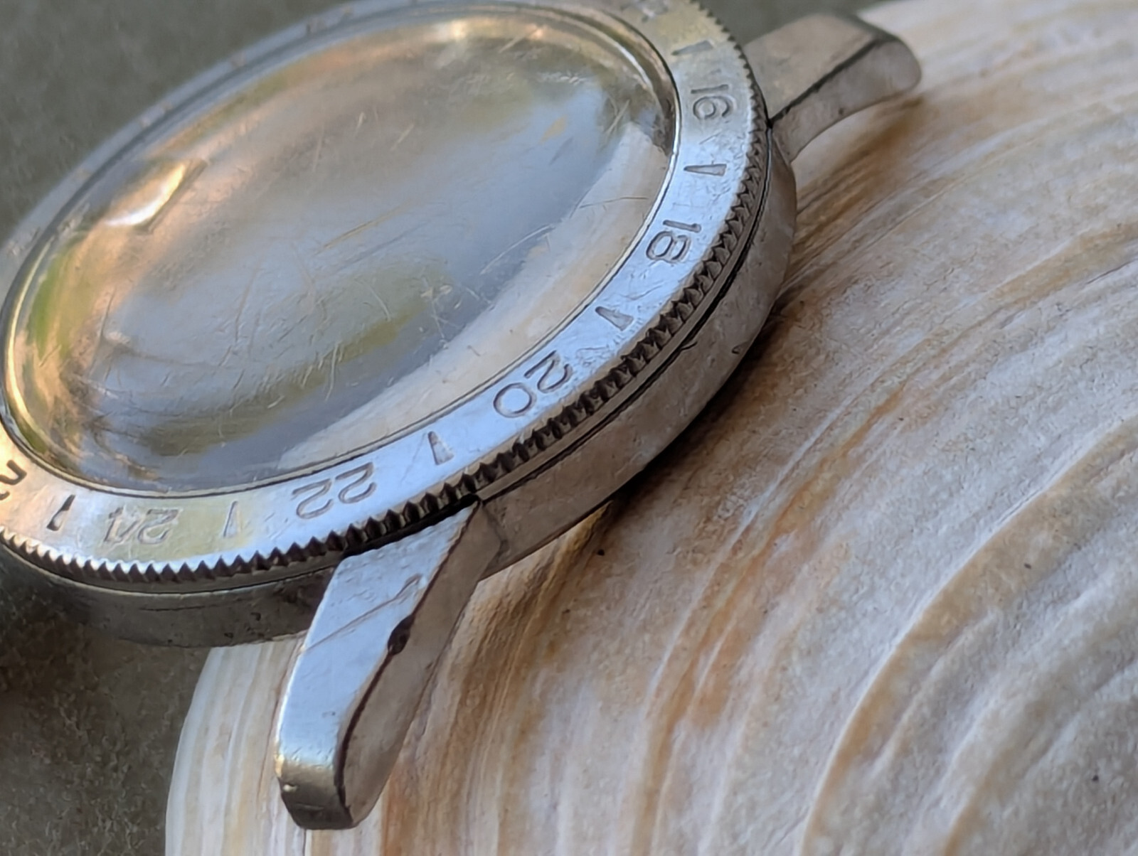 Genuine Vintage 1960’s Glycine Airman Pilot’s Watch BEZEL/MID-CASE/CRYSTAL ONLY