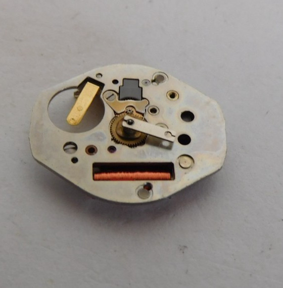 RONDA 762 MOVEMENT 1 JEWEL NOT RUNNING FOR PARTS or REPAIR. USED