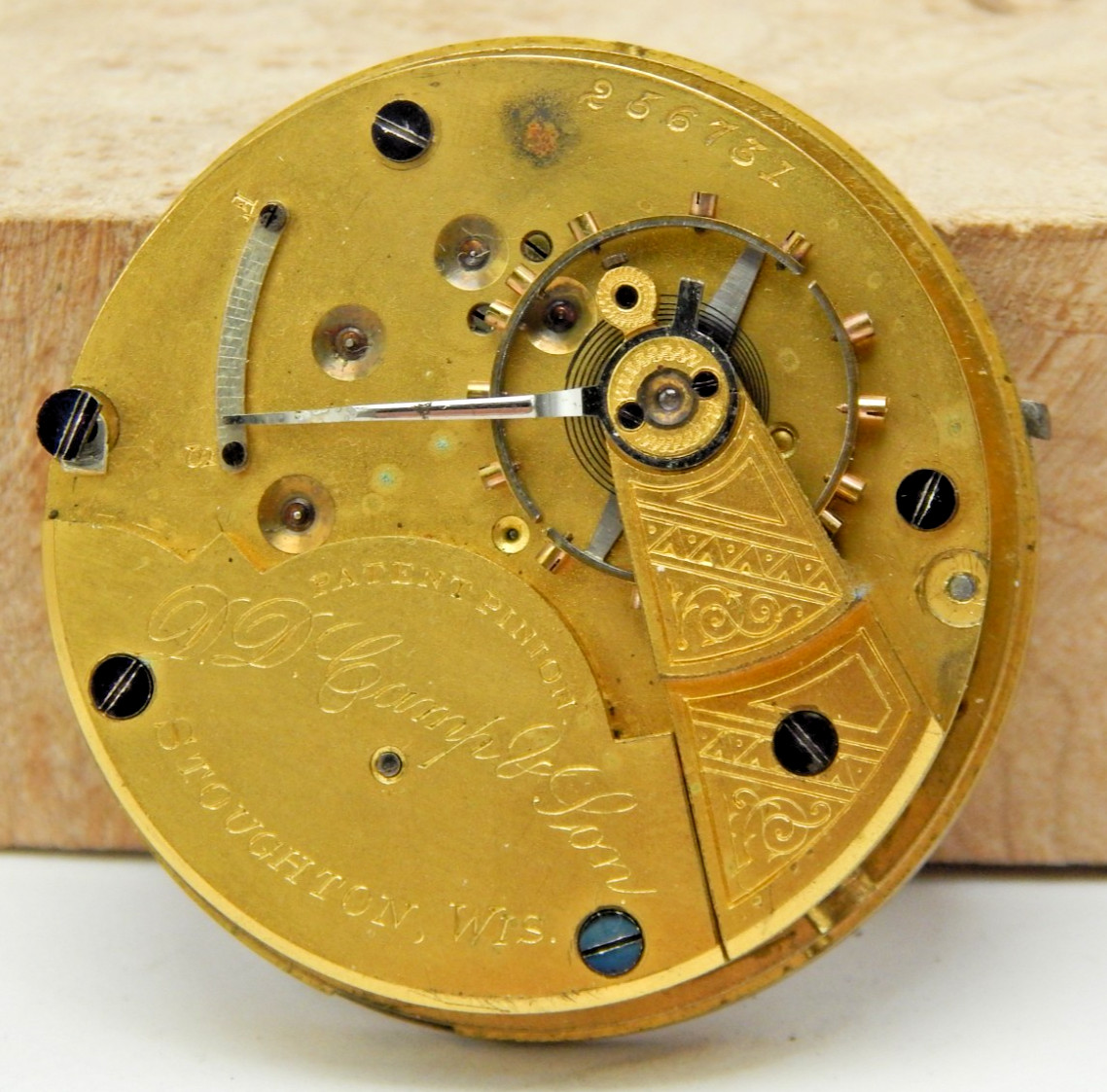 Antique 1883 Hampden No. 56 18s 15 jewel pocket watch movement Railroad Grade