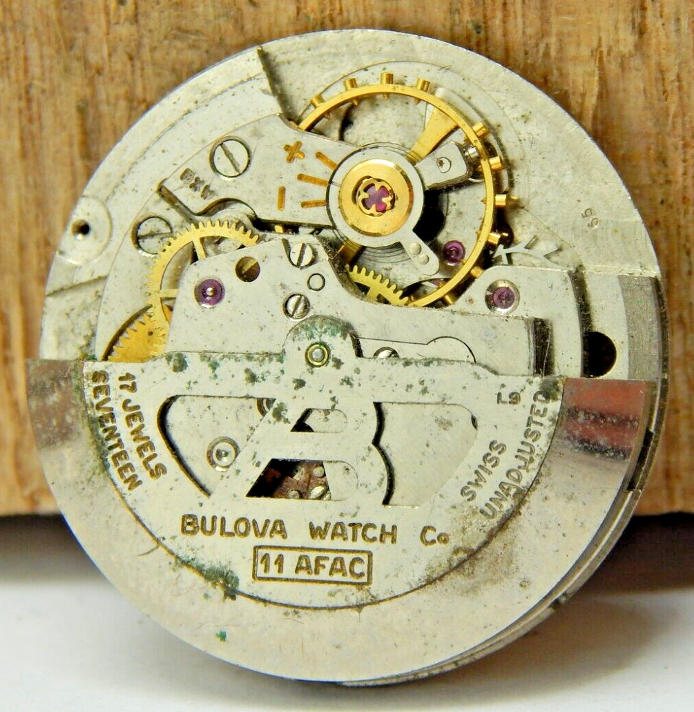 Vintage 1959 Bulova 11AFAC 17 jewel Automatic men’s wrist watch movement w/ dial
