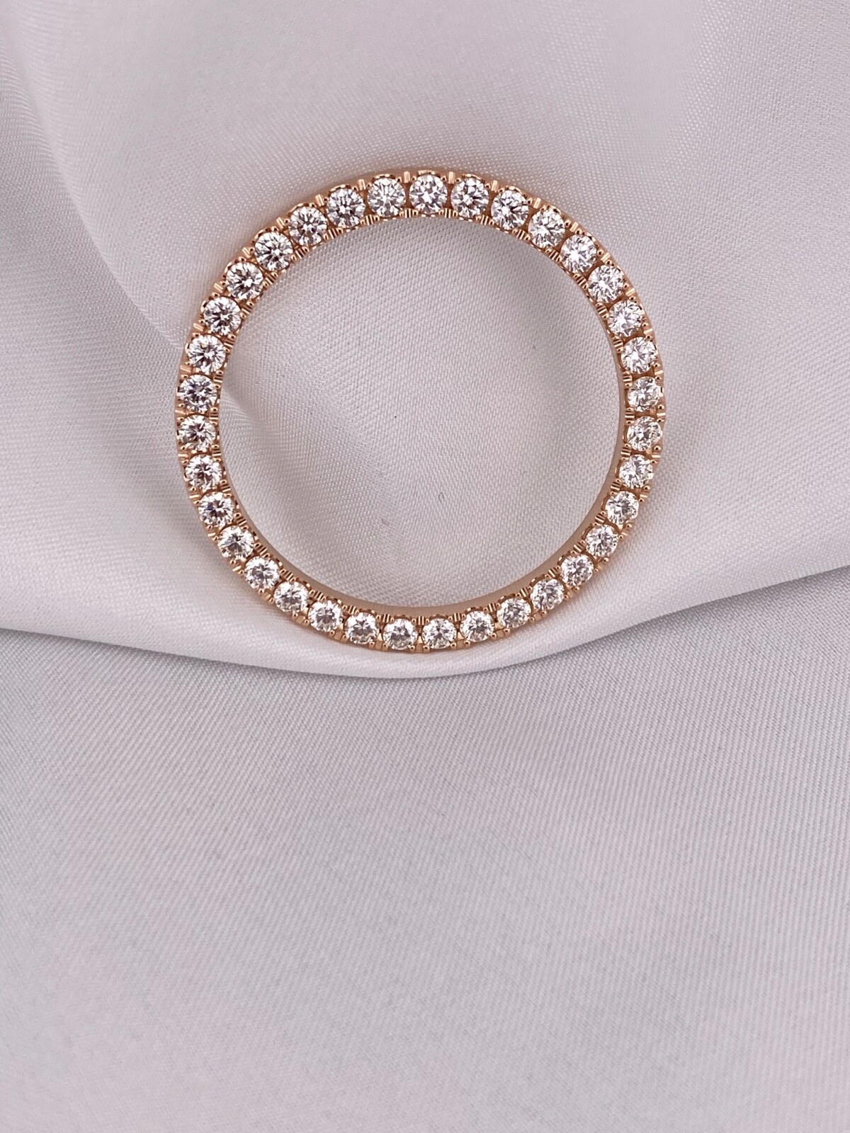 ROLEX3.50CTS.40-41DATEJUST/D.D.18KROSEGOLD CUSTOMDIAMONDBEZEL REF.126331-228235