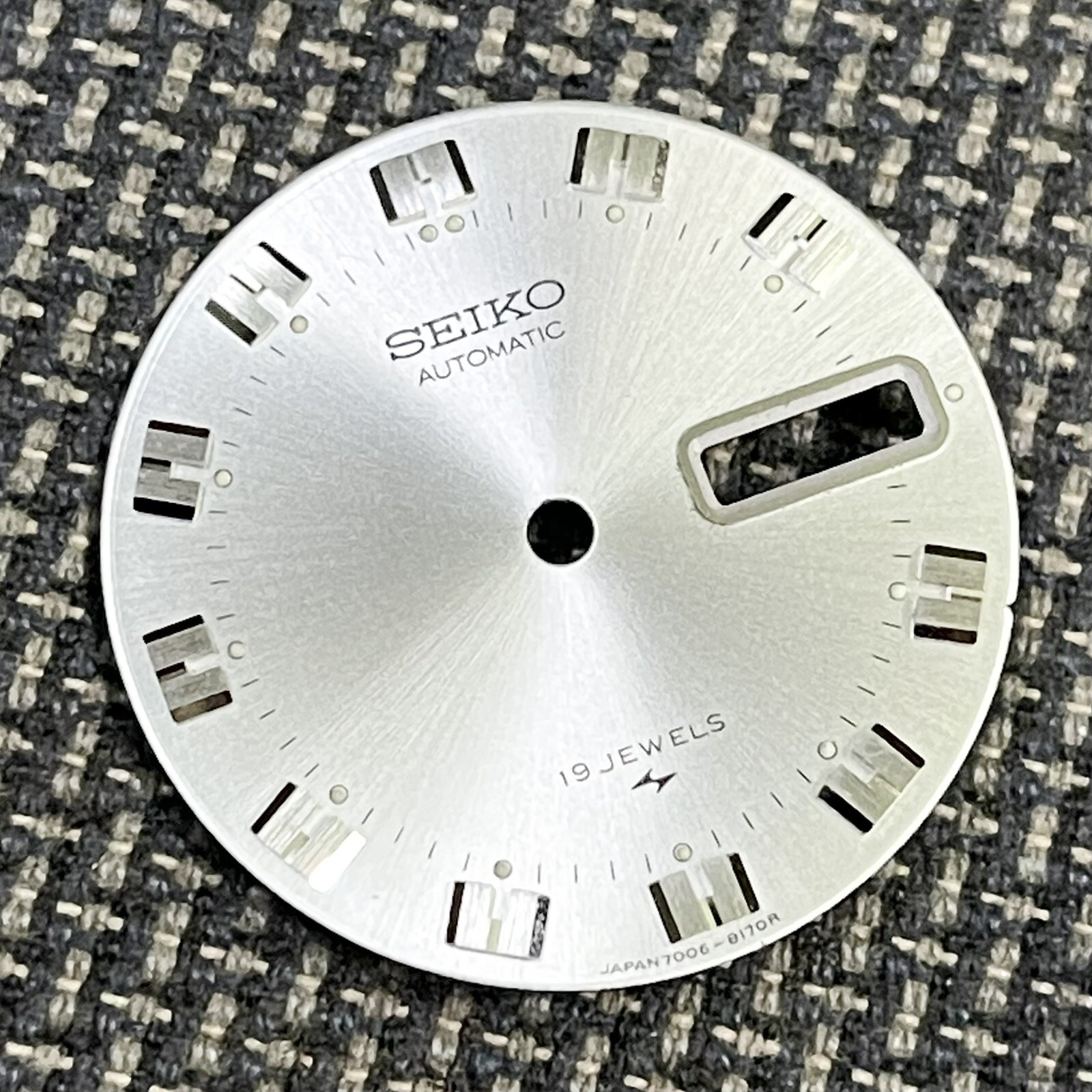 GENUINE NEW OLD STOCK DIAL FOR SEIKO 7006-8070